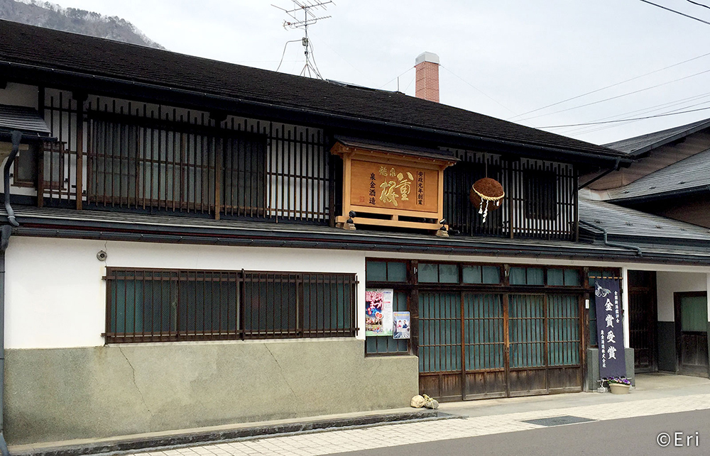 泉金酒造外観